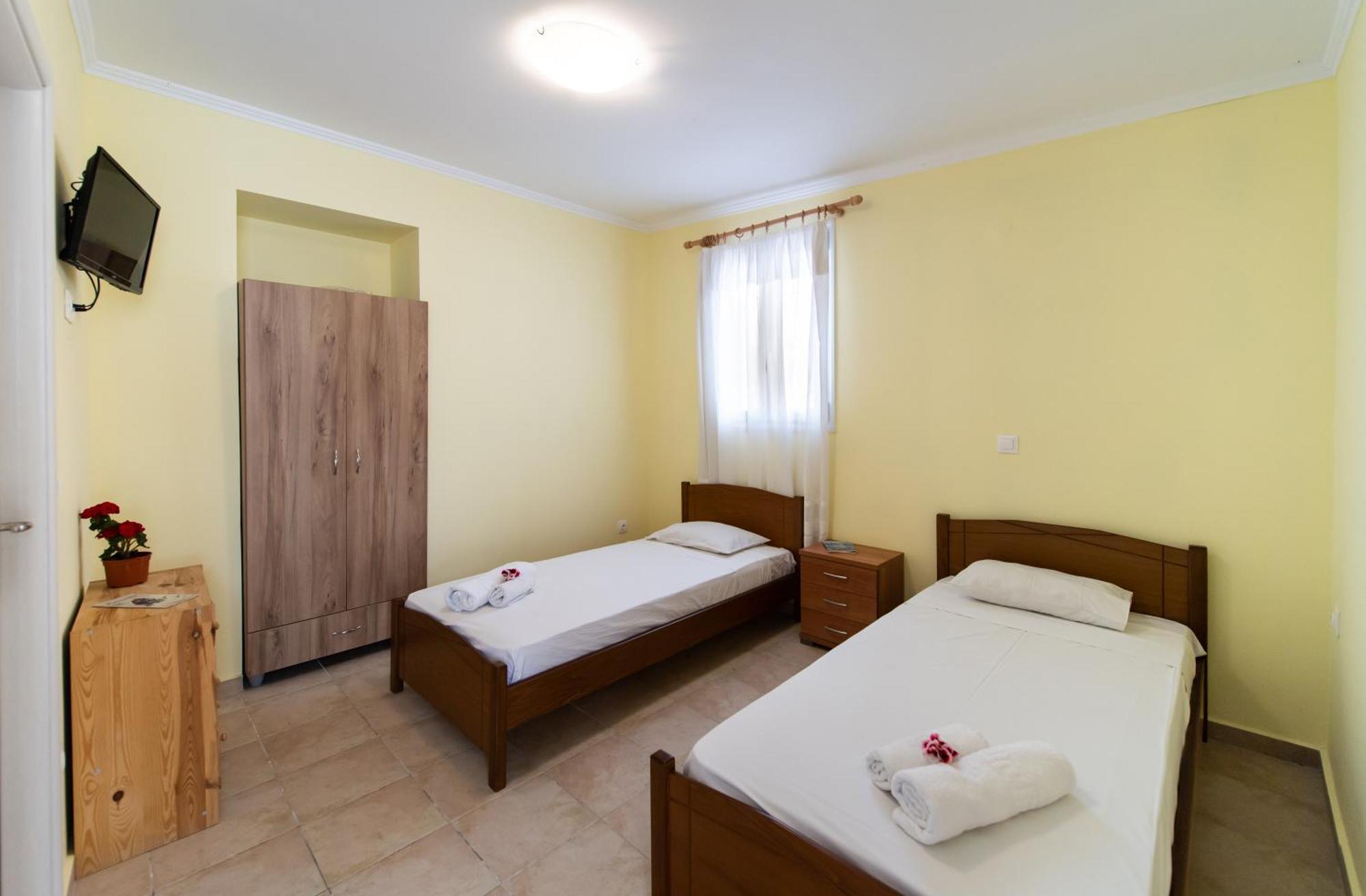 Mediterraneo Studios Василики Экстерьер фото